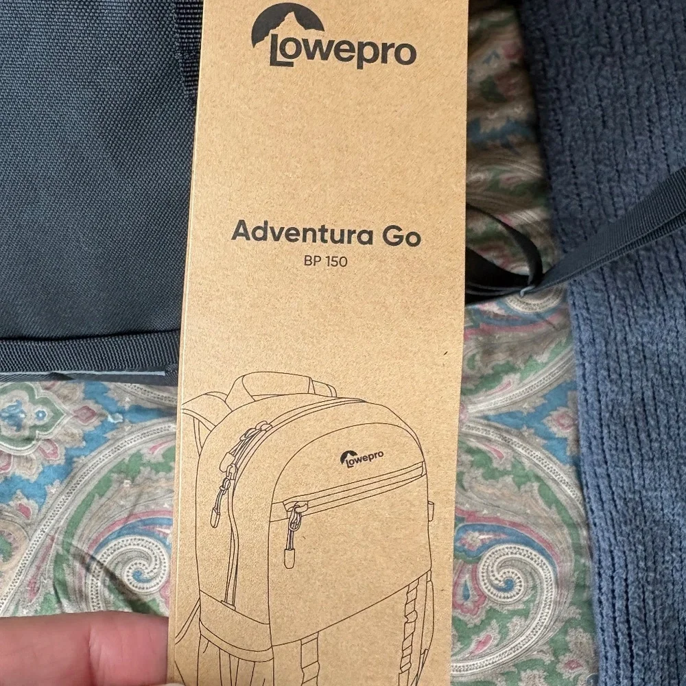 NWT Lowepro Adventura Go BP 150 Backpack (Black, 11 L)